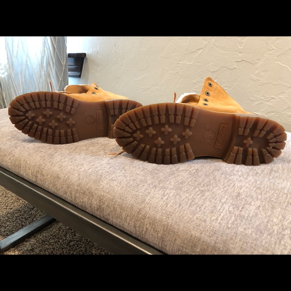 Timberlands - Picture 3 of 3